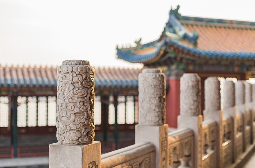 STONE PILLARS OF GUARD RAILS